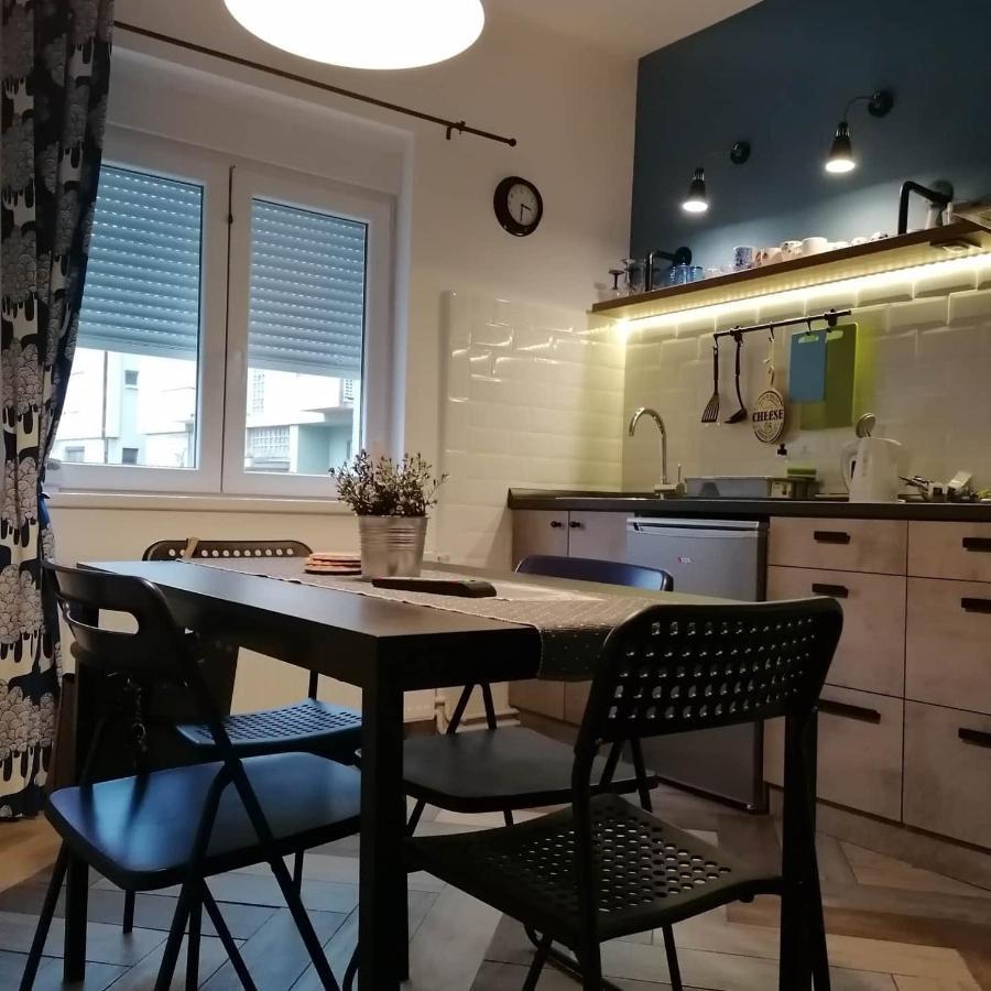Hills Apartments Versec Kültér fotó