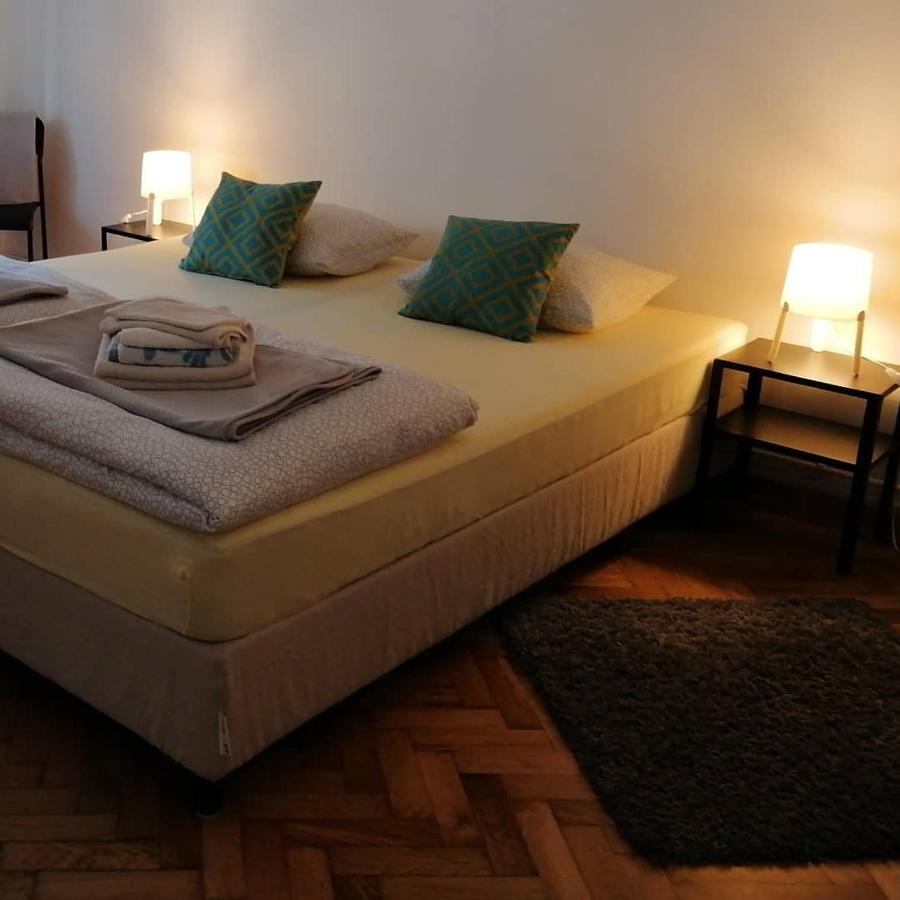 Hills Apartments Versec Kültér fotó