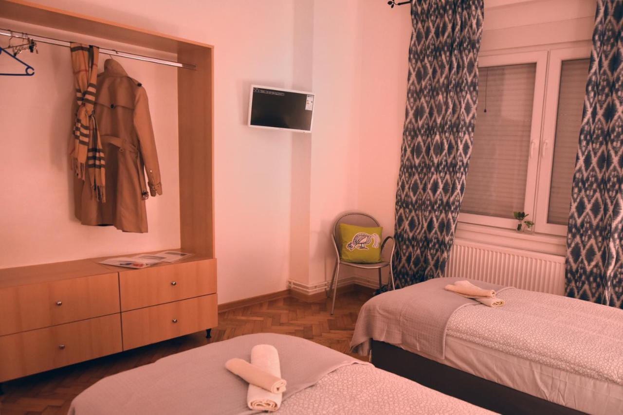 Hills Apartments Versec Kültér fotó
