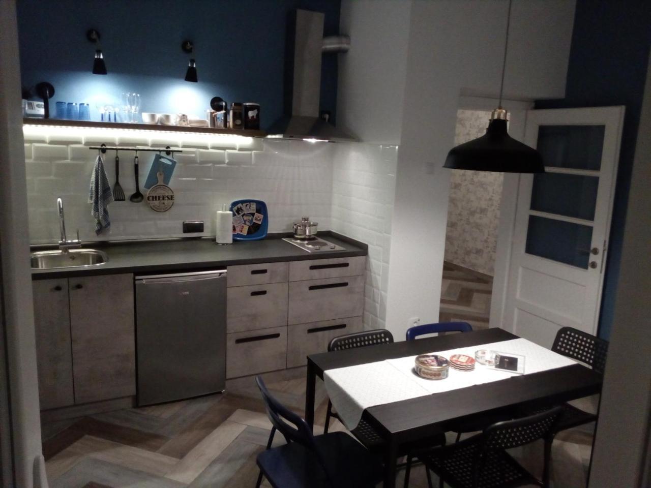 Hills Apartments Versec Kültér fotó