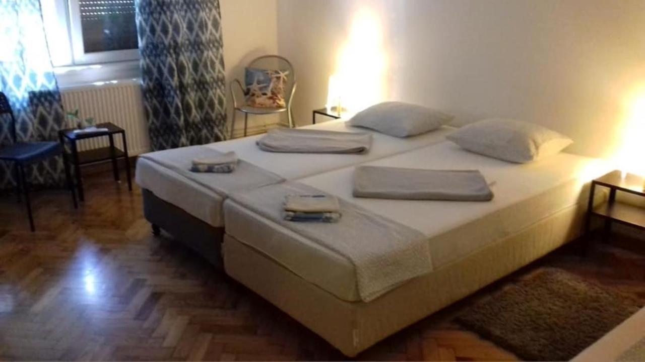 Hills Apartments Versec Kültér fotó